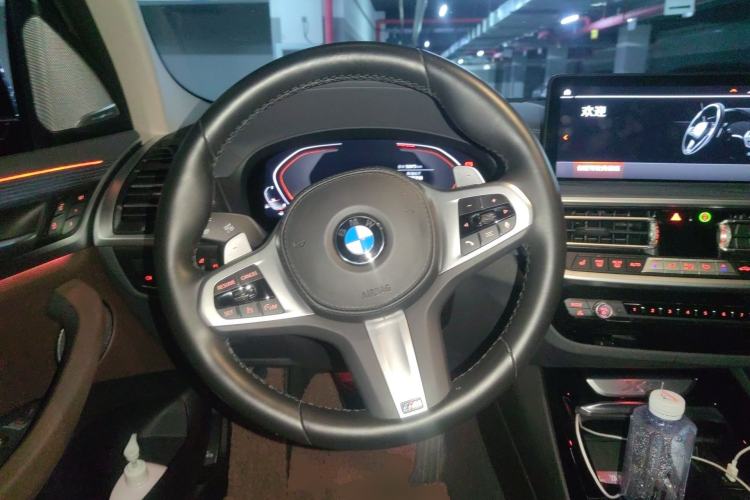 Used BMW X3 2022 xDrive30i Luxury Model M Night Sky Package Steering Wheel
