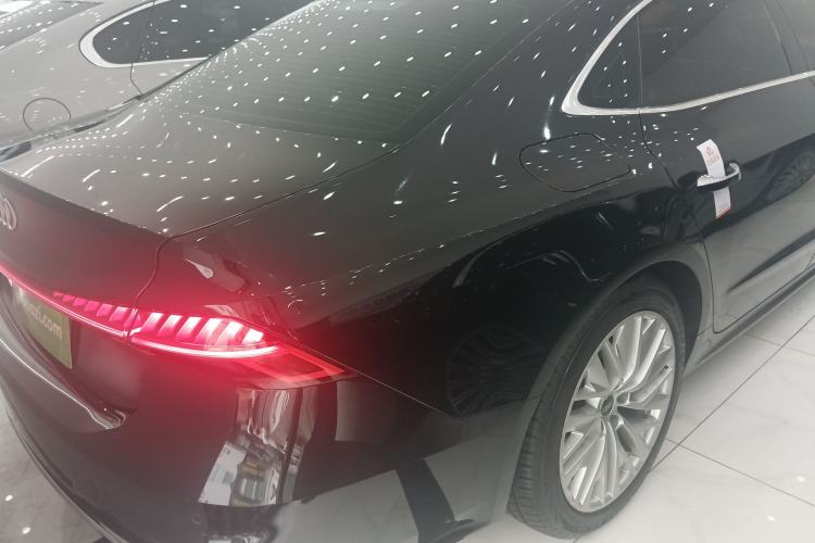 Used Audi A7L 2024 45TFSI S-line Dream-Building Edition Flow Crystal Package