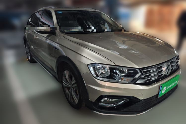 Used Volkswagen C-TREK 2018 1.5L Automatic Luxury Edition