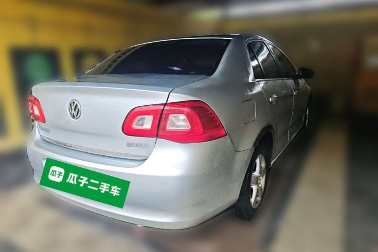 Used Volkswagen Bora 2012 1.6L Manual Fashion Edition
