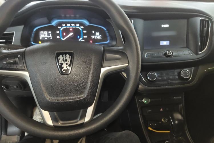 Used Roewe 360 2017 1.5L Automatic Luxury Edition
