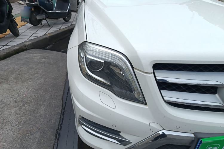 Used Mercedes-Benz GLK-Class 2015 GLK 300 4MATIC Fashion Edition Ultimate Version Right Front Headlight