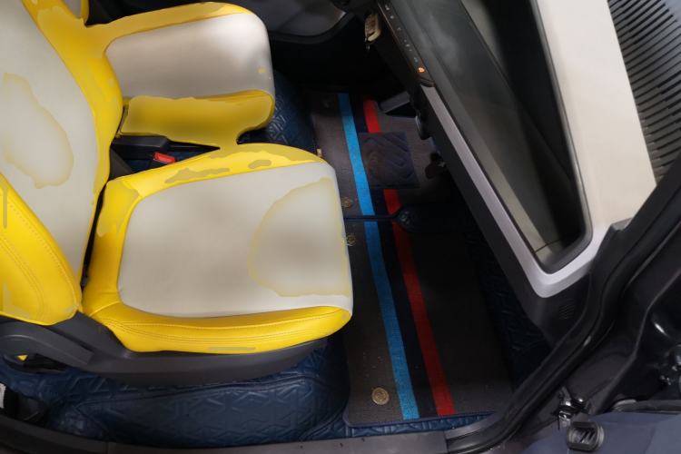 Used Wuling NAMMIEV 2021 Playful Model – High-Power Version Right Front Seat