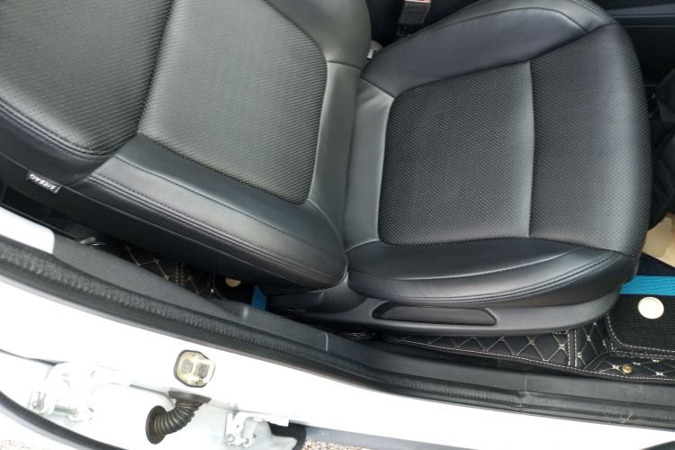 Used Peugeot 3008 2018 2.0L Automatic Classic Edition