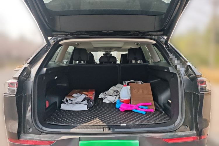 Used Volkswagen Tavendor 2024 330TSI Luxury Touring - All-Inclusive Edition Trunk