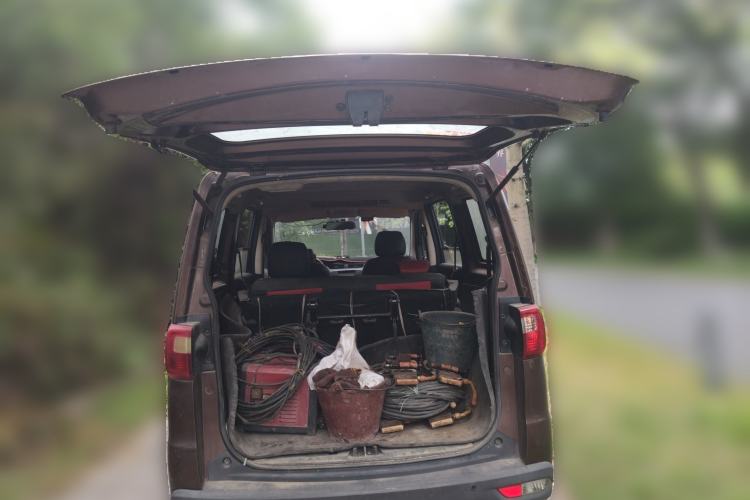 Used CHANGAN KAICHENG Ounuo S 2017 1.5L Ouno S Standard Edition EA15-AB Trunk