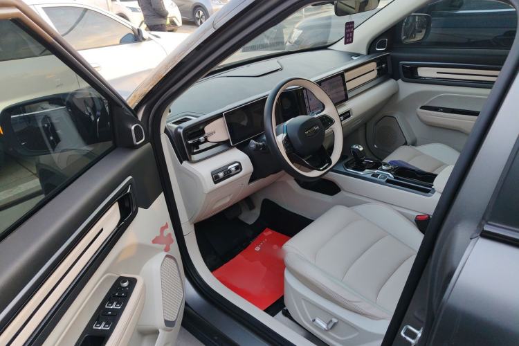 Used Geely Auto icon 2025 Linglong 1.5TD Jinxi Edition Driver Seat