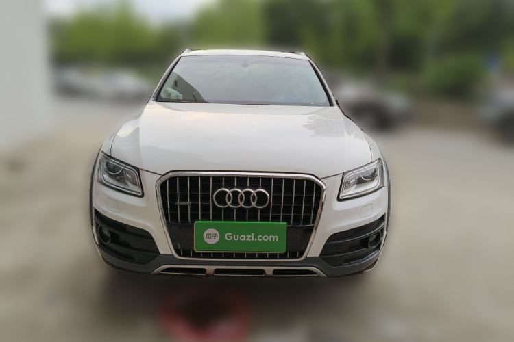 Used Audi Q5 2017 Plus 40 TFSI Technology Model Front