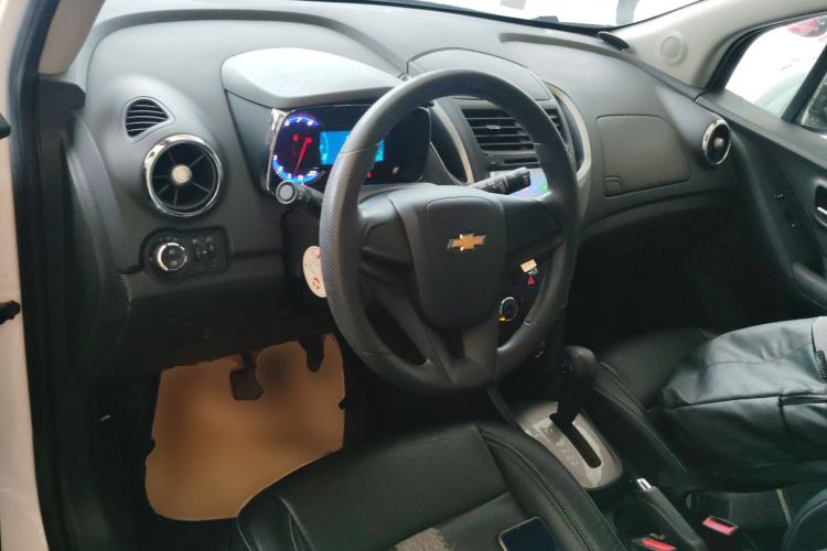 Used Chevrolet Trax 2016 1.4T Automatic Two-Wheel Drive Comfort Version with Sunroof