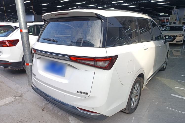 Used Wuling Jiachen 2022 1.5T CVT Smart Luxury Version
