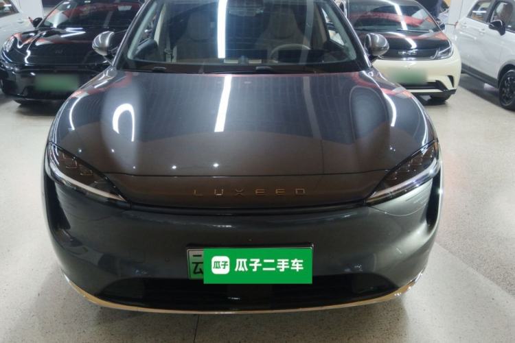 Used Hima Luxeed R7 2024 All-Electric 736 km Ultra