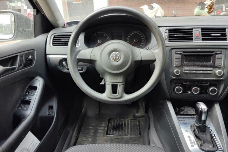 Used Volkswagen Sagitar 2012 1.6L Automatic Fashion Edition
