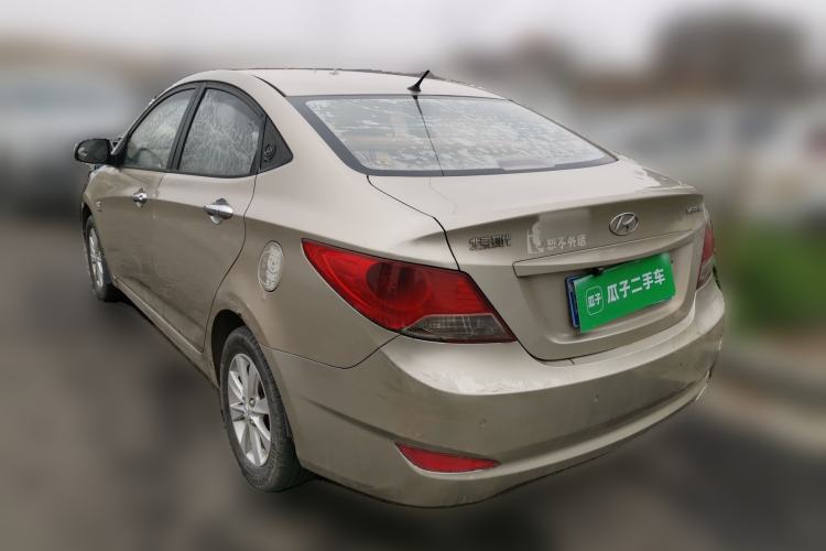 Used Hyundai Verna (older generation) 2010 Sedan 1.4L Manual Comfort GS
