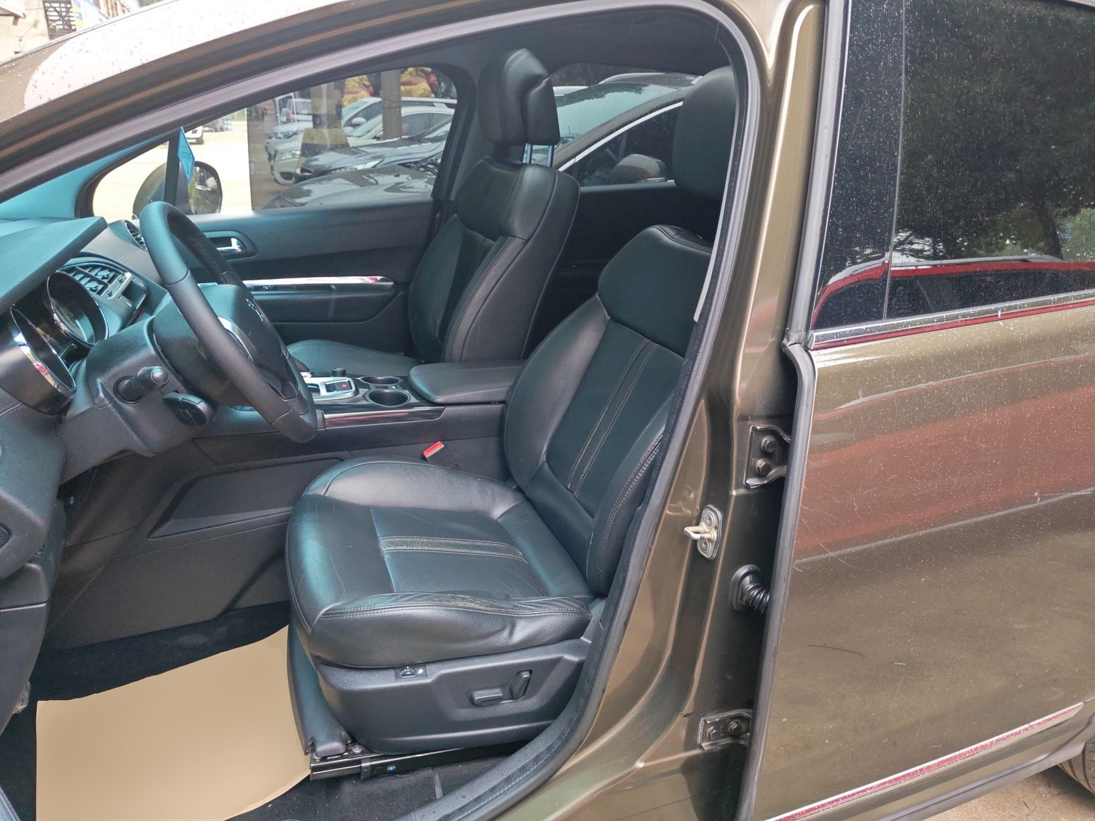Avant de la voiture