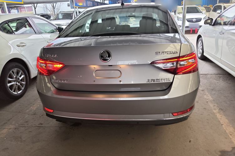 Used Skoda Superb 2018 TSI280 DSG Comfort Edition China VI Standard
