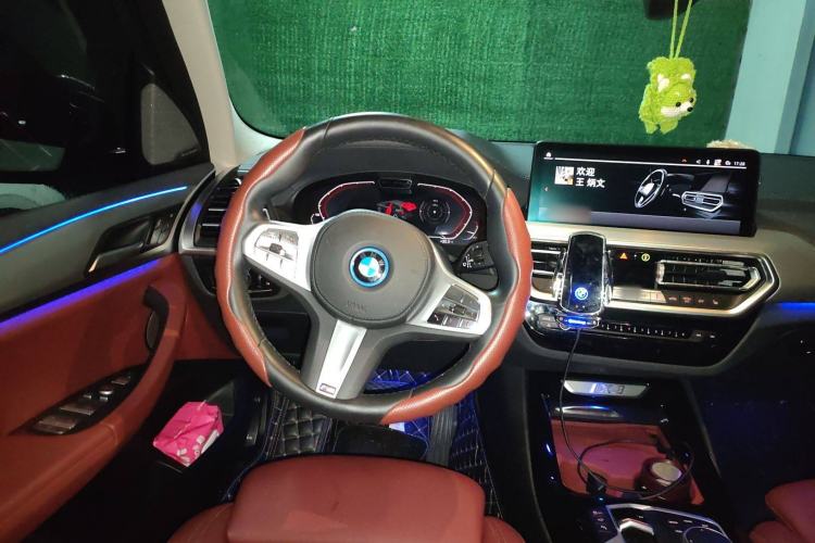Used BMW iX3 2024 Leading Type Steering Wheel