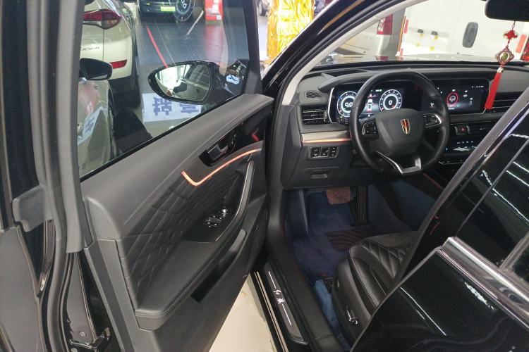 Used Hongqi HS5 2022 Revised Version 2.0T Smart Connect Flagship Edition
