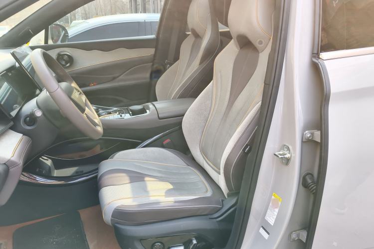 Used BYD Frigate 07 2023 DM-i 205KM Flagship Model
