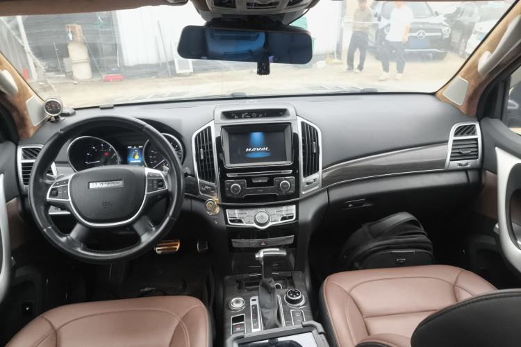 Used Haval H9 2016 2.0T Four-Wheel Drive Luxury 7-Seater
