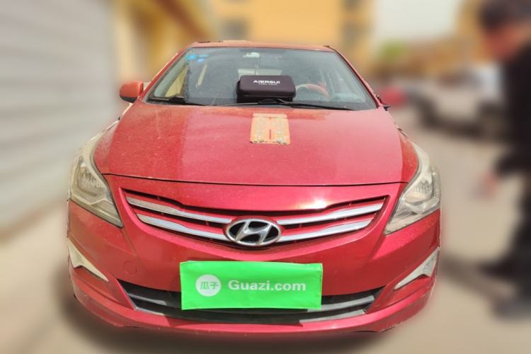 Used Hyundai Verna Ray 2014 1.4L Automatic GLX
