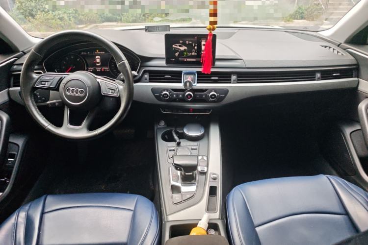 Used Audi A4L 2019 40 TFSI Ambition Version China V