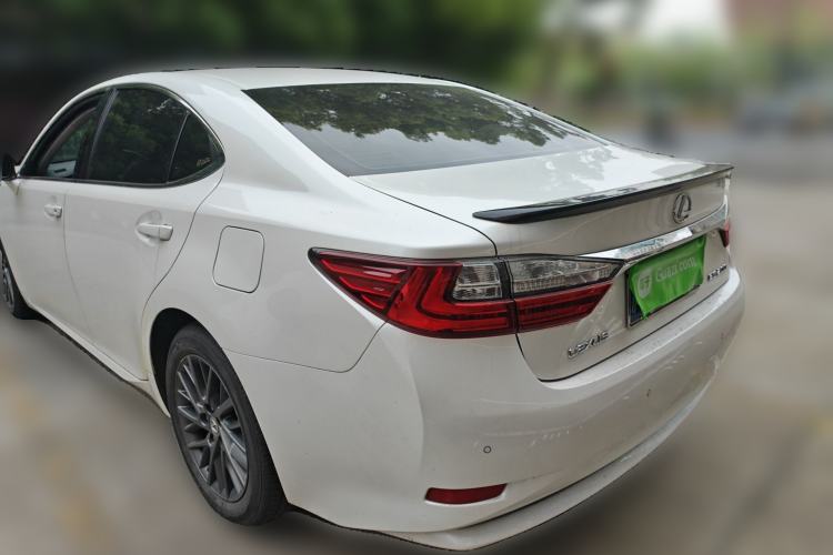 Used Lexus ES 2017 200 30th Anniversary Edition
