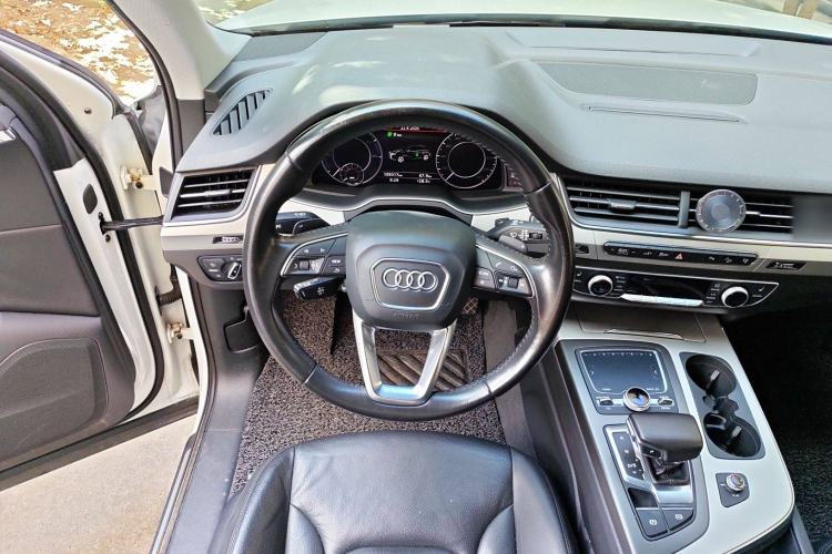 Used Audi Q7 New Energy 2017 45 e-tron