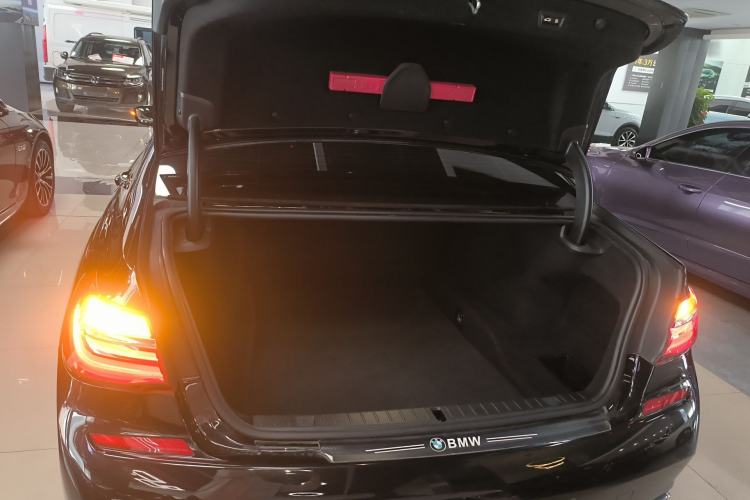 Used BMW 7 Series 2018 730Li Leading Model M Sport Package
