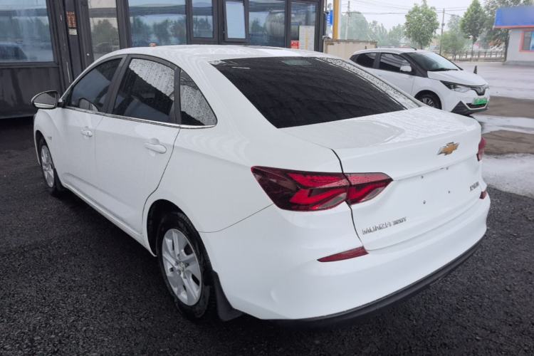 Used Chevrolet Monza 2019 320T Manual Xinxin Edition China VI
