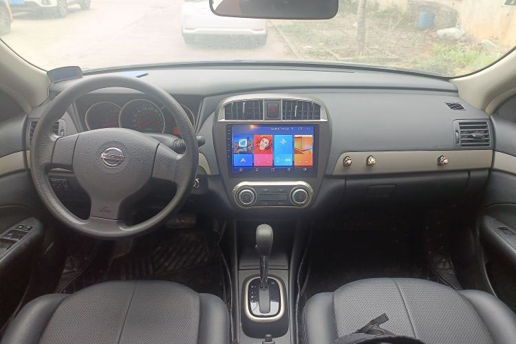 Used Nissan Sylphy 2018 Classic 1.6XE+ CVT Luxury Edition Center Console