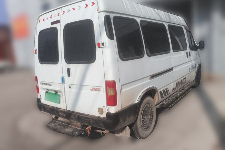 Used JMC Transit 2019 2.8T Commercial Version Long Wheelbase Mid-Roof 6-Seater Rear Single Tire China VI Emission Standard – JX493