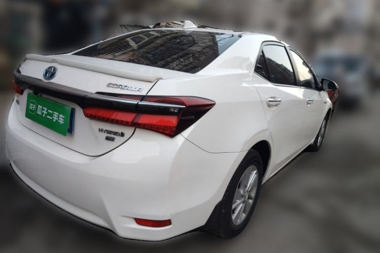 Used Toyota Corolla 2016 Dual-Engine 1.8L E-CVT Pioneer Edition Rear Right 45 Deg