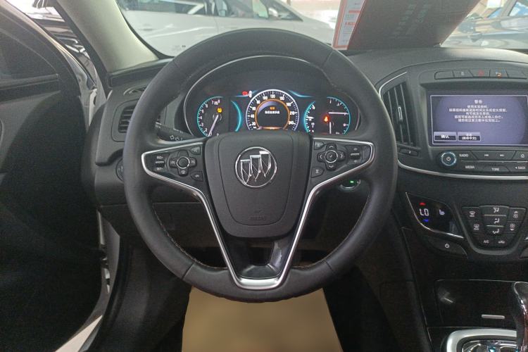 Used Buick Regal 2015 1.6T Elite Tech Model Steering Wheel