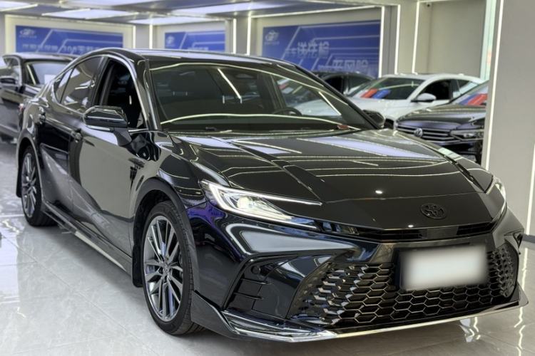 Used Toyota Camry 2024 Dual-Motor 2.5 HXS Sport Plus Edition Exterior 1