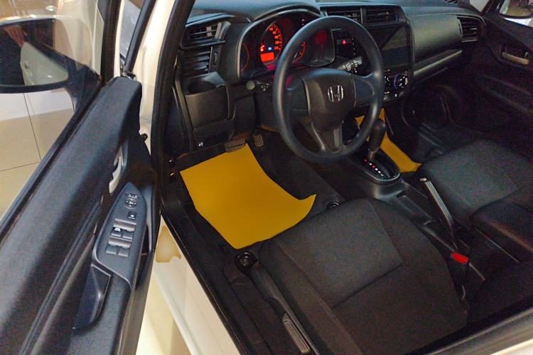 Used Honda Fit 2018 1.5L CVT Comfort Sunroof Version