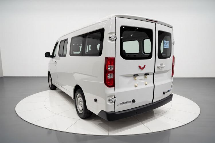 Used Wuling Yangguang 2025 Model 400km Bus Edition—Comfort Edition