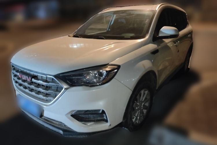 Used Sinotruk VGV U70 2021 1.5T Manual Enjoy Edition 7-Seater