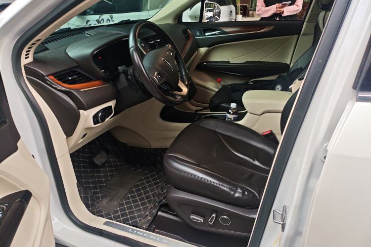 Used Lincoln MKC 2016 2.0T Two-Wheel Drive Luxury Edition