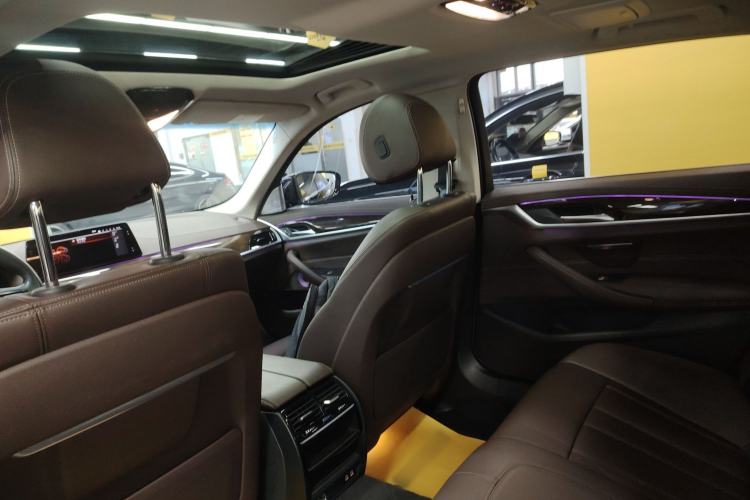 Used BMW 5 Series 2020 525Li Luxury Package