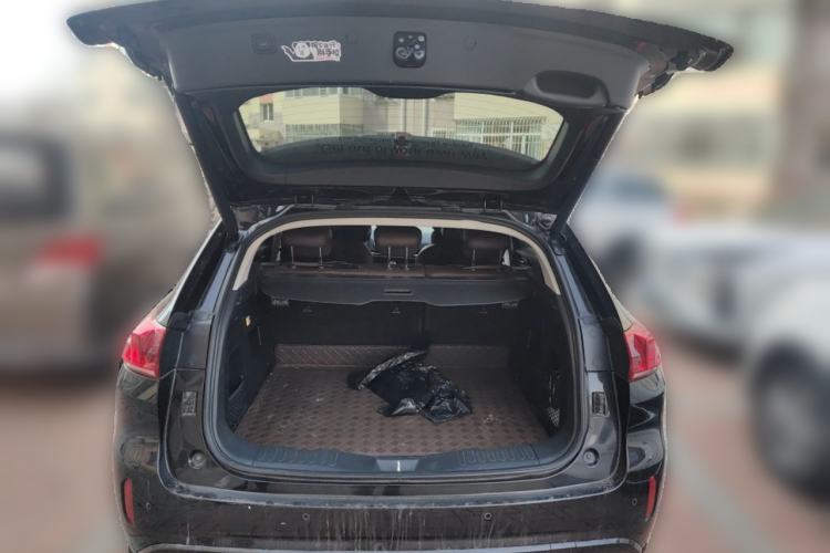 Used Wey VV5 2017 2.0T Ultra-Luxury Version
