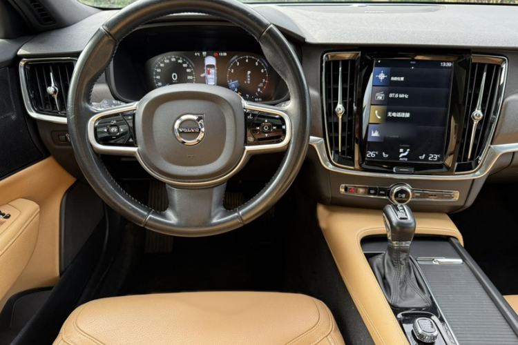 Used Volvo V90 2019 Cross Country T5 AWD Smart Range Version China V Standard
