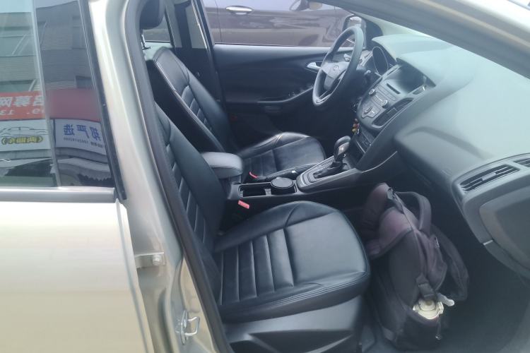 Used Ford Focus 2015 Hatchback 1.6L Automatic Comfort Model Right Front Seat