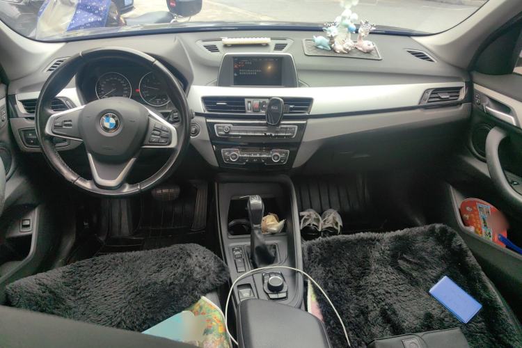 Used BMW X1 2016 sDrive18Li Premium Edition Center Console