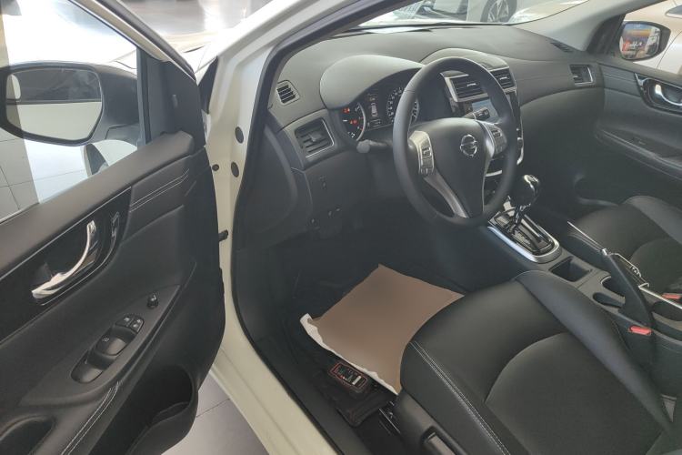 Used Nissan Tiida 2021 1.6L CVT Smart Drive Edition
