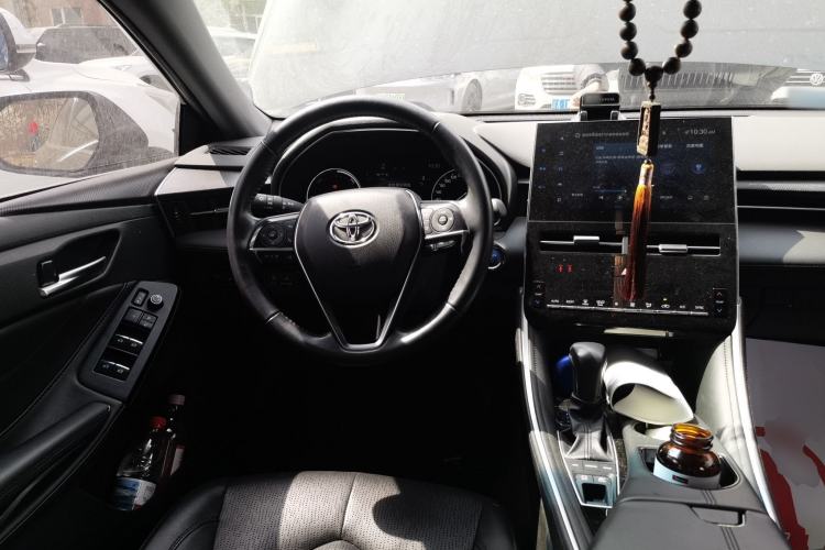 Used Toyota Avalon 2023 Dual-Engine 2.5L Luxury Edition