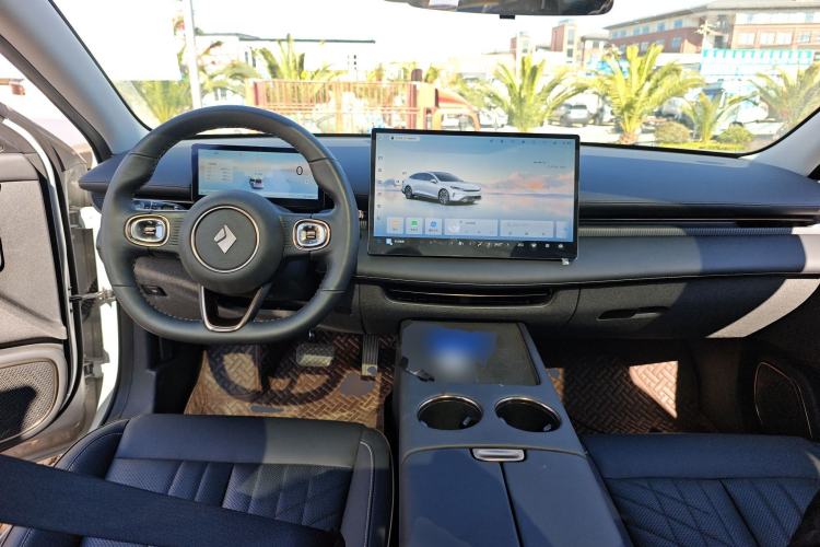 Used Baojun Enjoy 2025 Plug-in Hybrid 140km Luxury Edition
