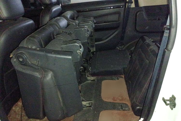 Used Dongfeng Fengon 370 2016 1.5L Manual Luxury 7-Seater Left Rear Seat