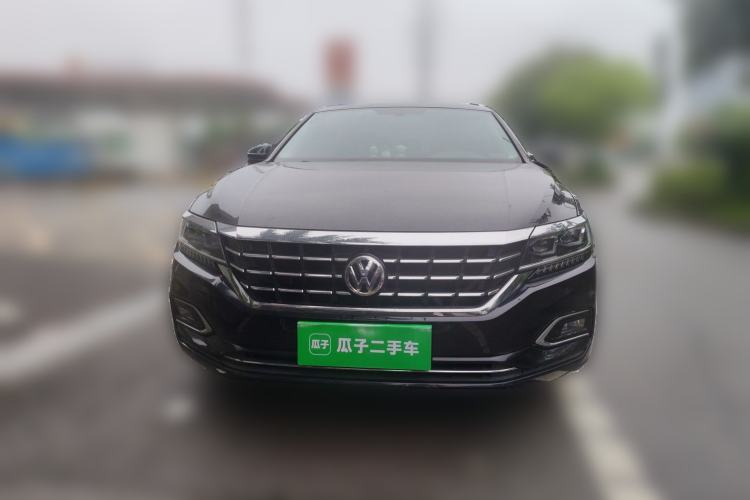 Used Volkswagen Passat 2019 330TSI Luxury Edition China VI Standard Front