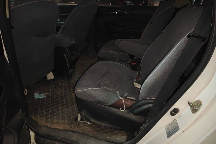 Used CHANGAN OSHAN A800 2017 1.6L Manual Comfort Model Left Rear Seat