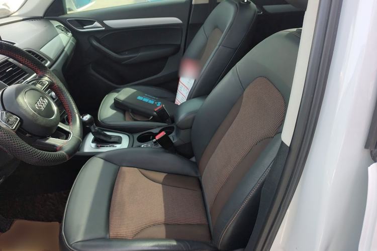 Used Audi Q3 2017 35 TFSI Fashion Model Left Front Seat